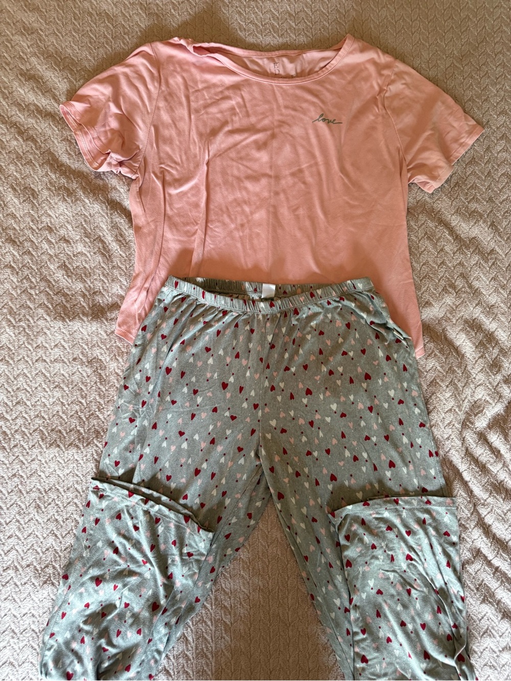 Ellen Degeneres Pink Short-Sleeve Top with Gray Heart-Print Pajama Pants